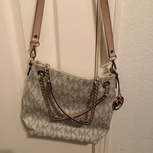 Michael Kors bag/wallet